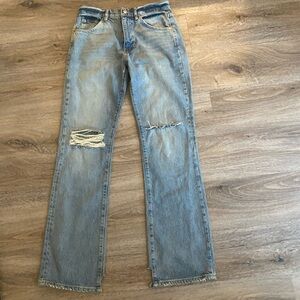 ZARA ripped jeans size 6